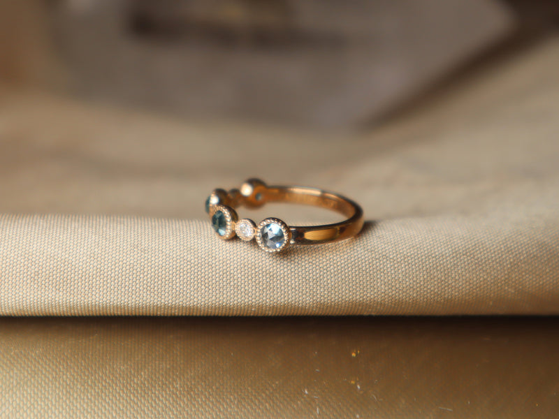 Pod Band with Rose Cut Montana Sapphire and Diamonds (Size 5)