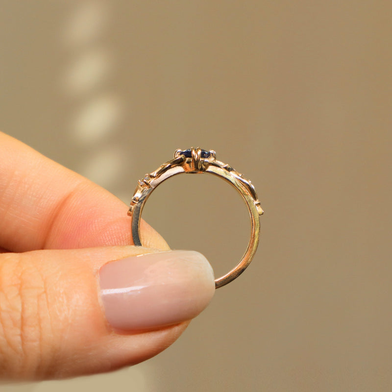 ‘Leaflace’ ~0.5ct Blue sapphire and diamond ring