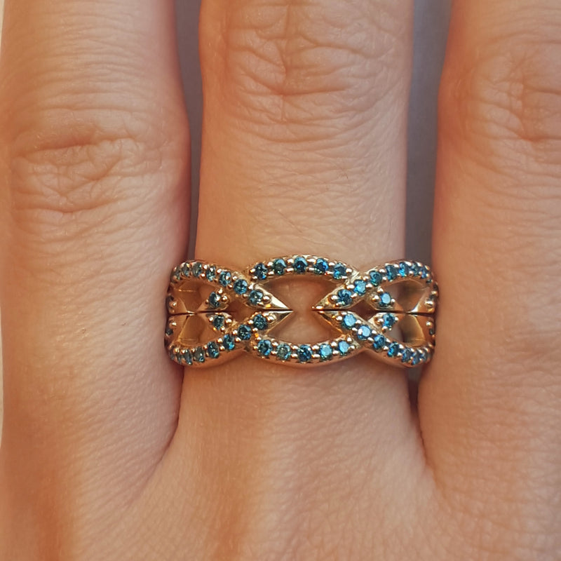 A Set of Blue diamond Crown Stacking Bands - LEL JEWELRY
