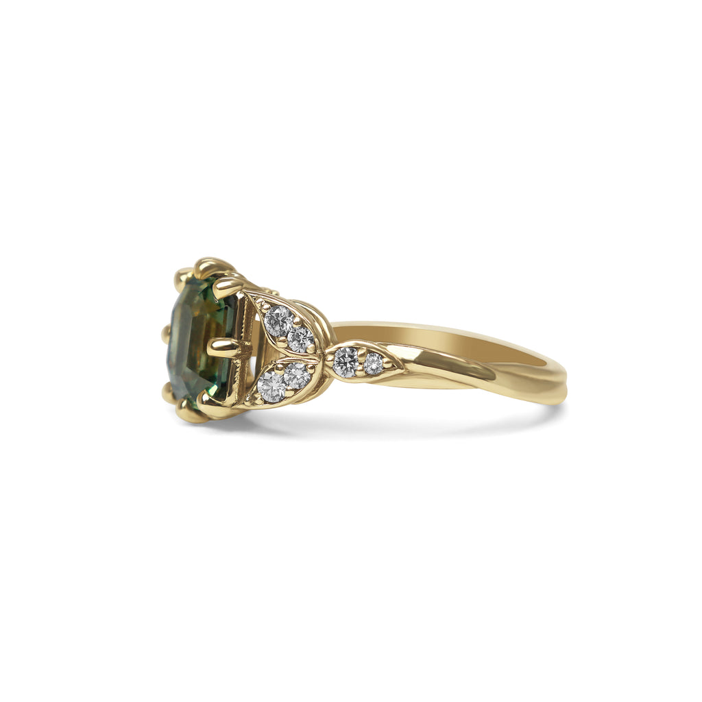 Freya 2.06ct Color-Changing Sapphire Diamond Ring