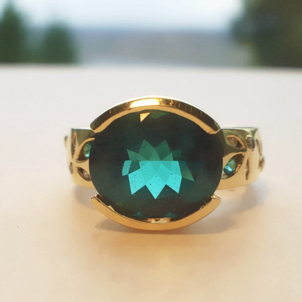 Oval Emerald Gold Ring - LEL JEWELRY