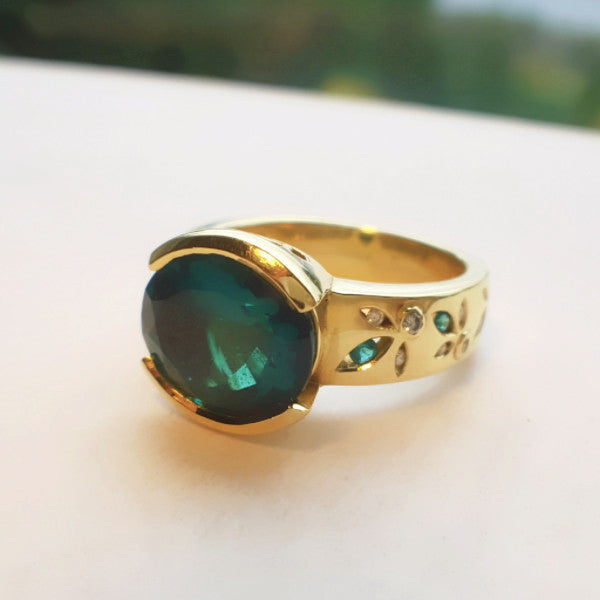 Oval Emerald Gold Ring - LEL JEWELRY